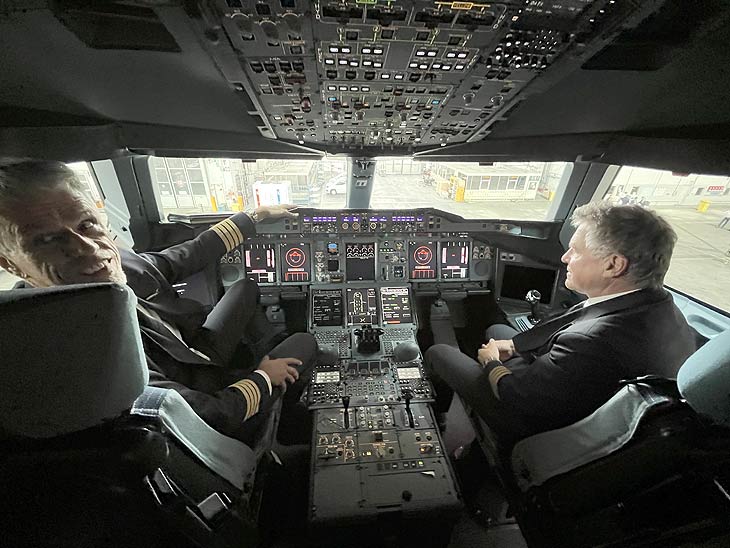 reaktiviert: der Lufthansa Airbus A380-841 D-AIMK ist zurück in München  (©Foto: Martin Schmitz) 
